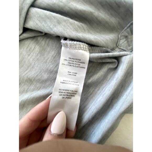 Mens Travis Matthew Golf Polo Size L - Picture 6 of 6